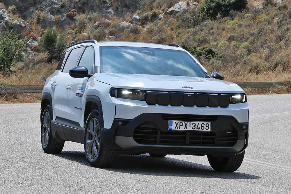 https://cdn.autogreeknews.gr/wp-content/uploads/2026/06/Jeep-Compass-e–Hybrid-145-30.jpg