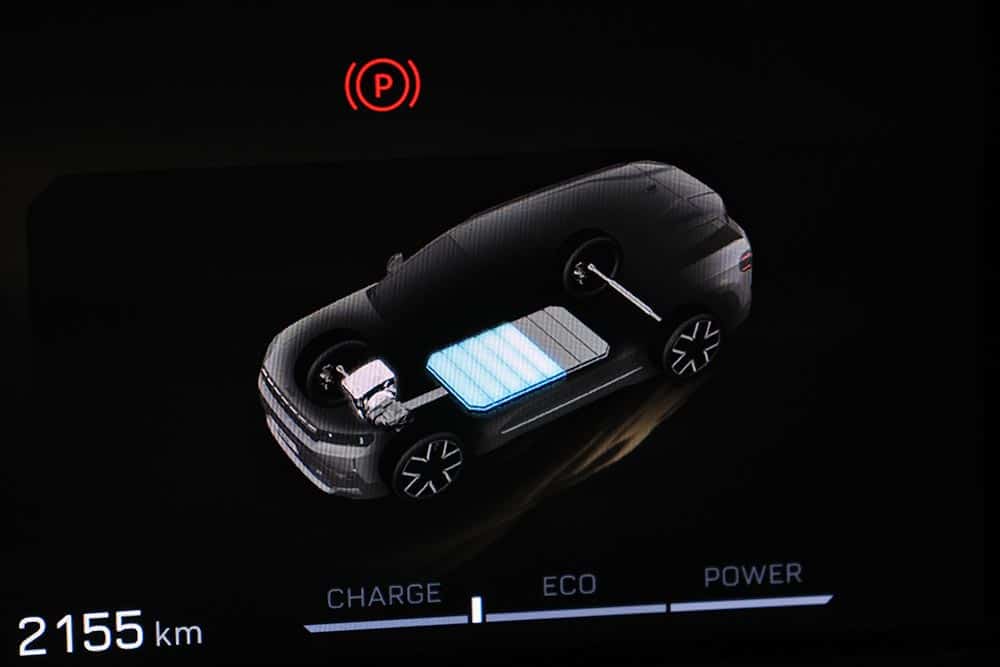 https://cdn.autogreeknews.gr/wp-content/uploads/2026/06/Jeep-Compass-e–Hybrid-145-interior-22.jpg