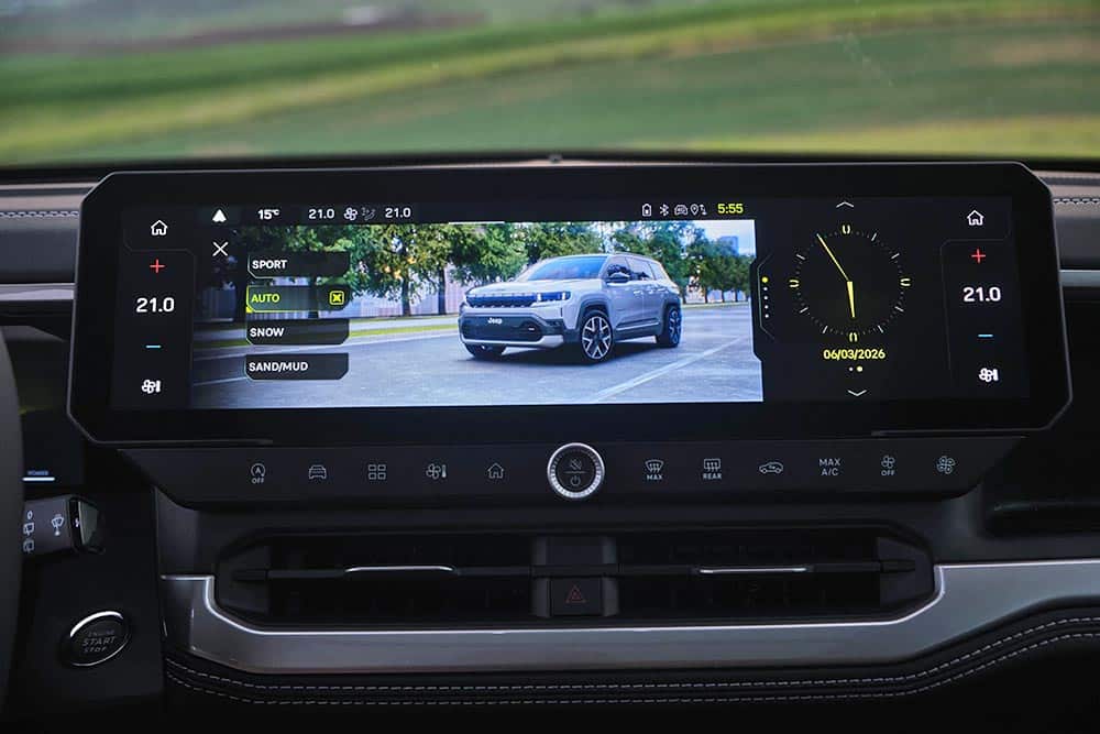 https://cdn.autogreeknews.gr/wp-content/uploads/2026/06/Jeep_Compass_2026-12.jpg