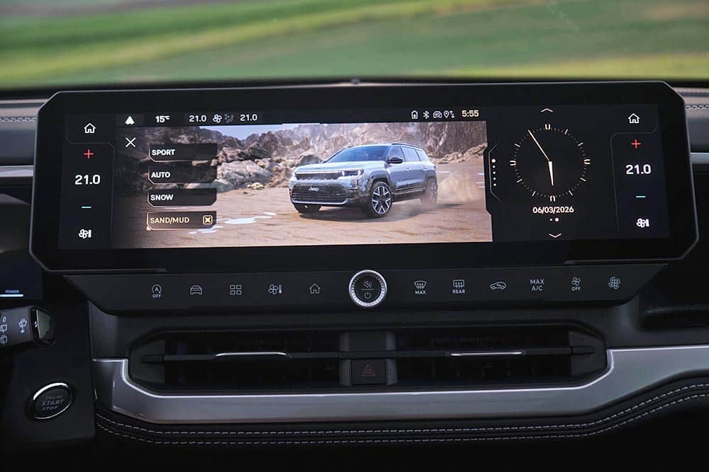 https://cdn.autogreeknews.gr/wp-content/uploads/2026/06/Jeep_Compass_2026-13.jpg