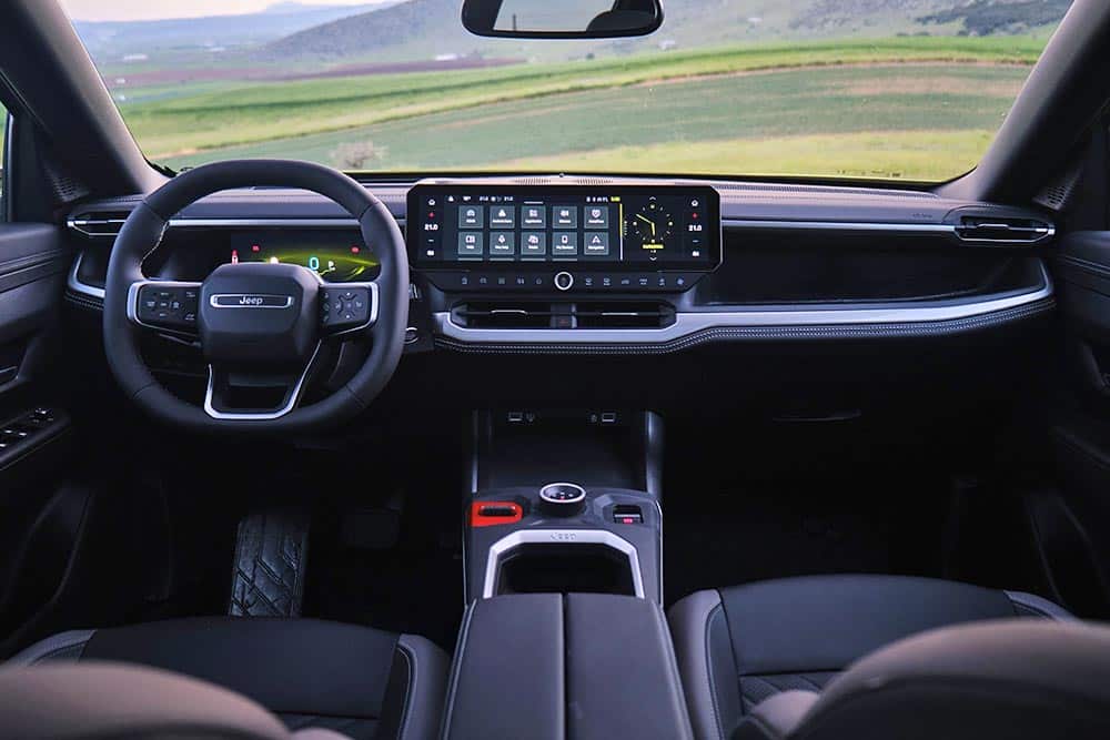 https://cdn.autogreeknews.gr/wp-content/uploads/2026/06/Jeep_Compass_2026-38.jpg