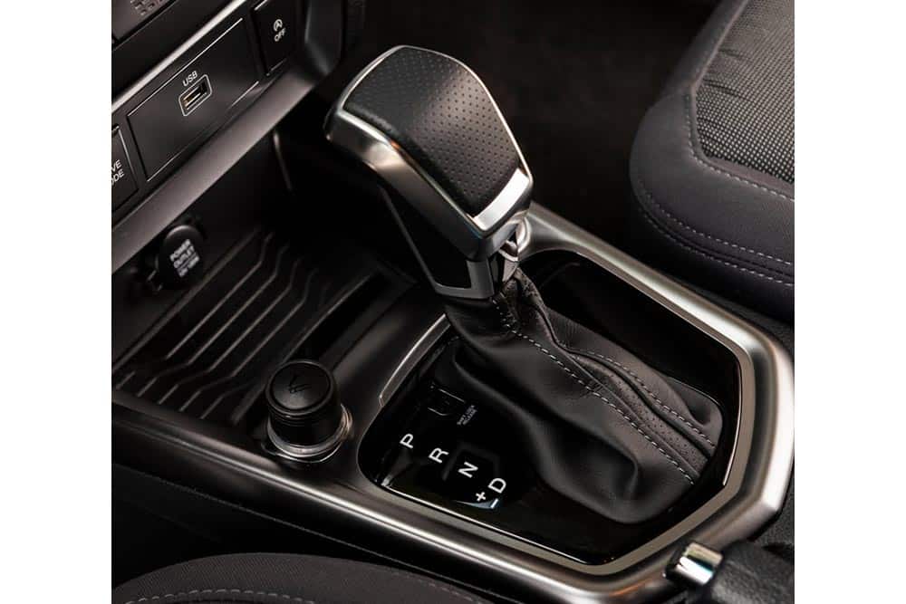 https://cdn.autogreeknews.gr/wp-content/uploads/2026/06/KGM-Tivoli-AT.jpg
