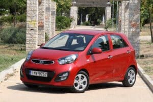Kia Picanto 2012 (1)