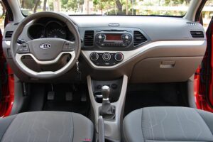 Kia Picanto 2012 (3)