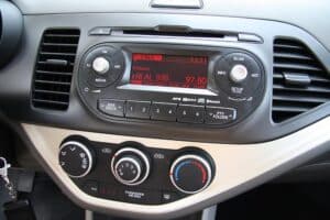 Kia Picanto 2012 (4)