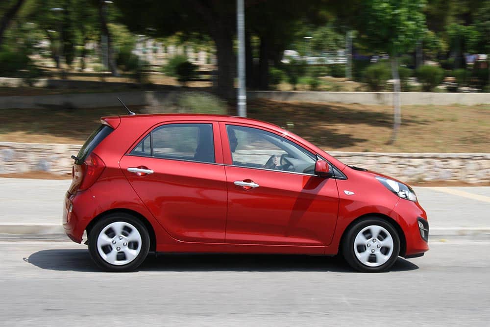 https://cdn.autogreeknews.gr/wp-content/uploads/2026/06/Kia-Picanto-2012-8.jpg