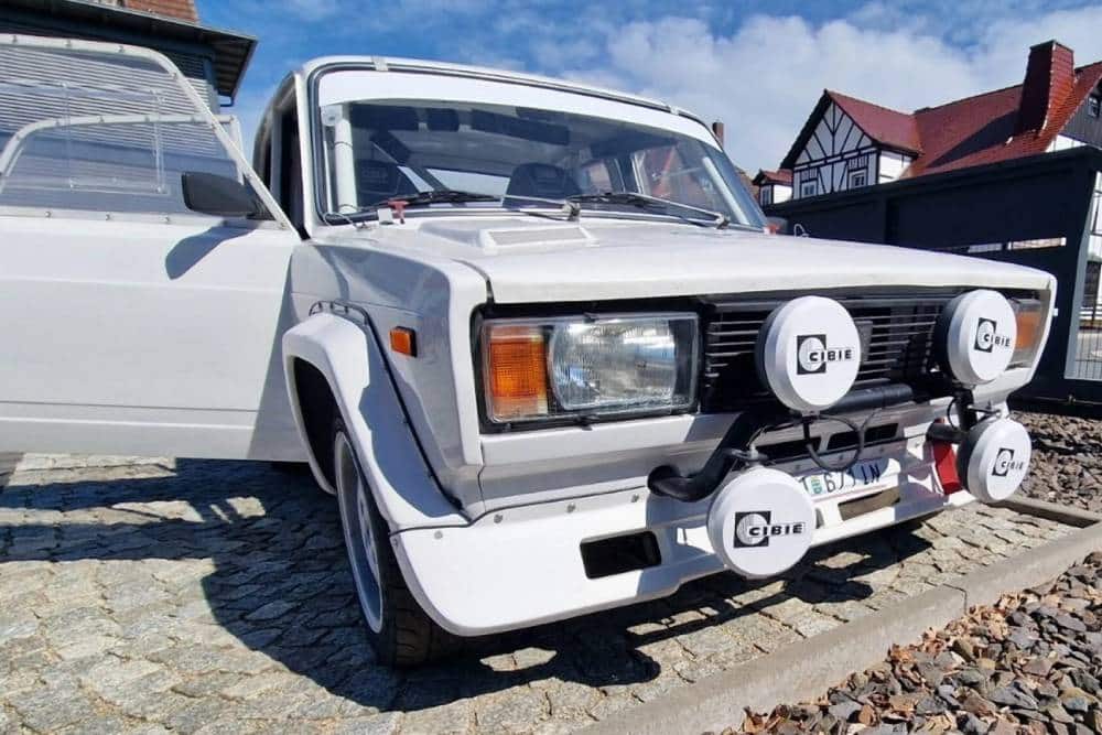 https://cdn.autogreeknews.gr/wp-content/uploads/2026/06/Lada-2105-VFTS-Group-B-eBay-1-copy-2048x1153-1.jpg