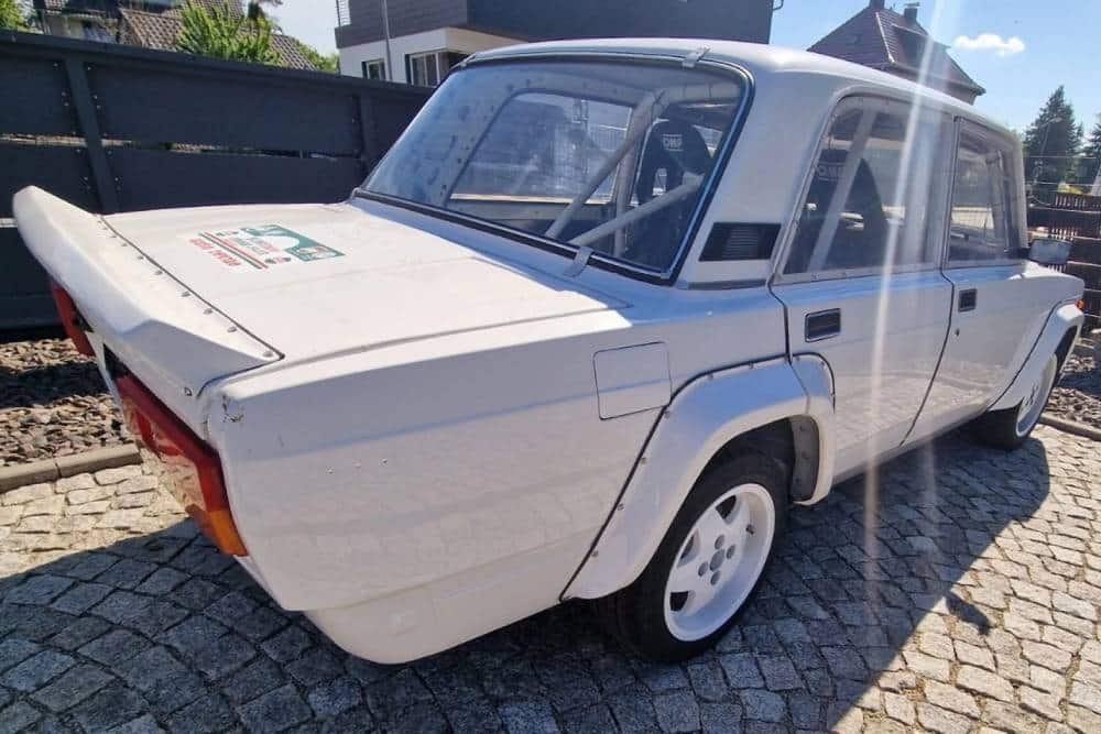 https://cdn.autogreeknews.gr/wp-content/uploads/2026/06/Lada-2105-VFTS-Group-B-eBay-3-copy-2048x1152-1.jpg