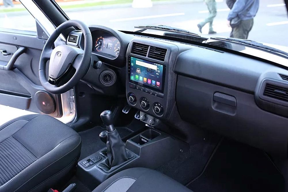 https://cdn.autogreeknews.gr/wp-content/uploads/2026/06/Lada-Niva-Legend-2026-3.jpg