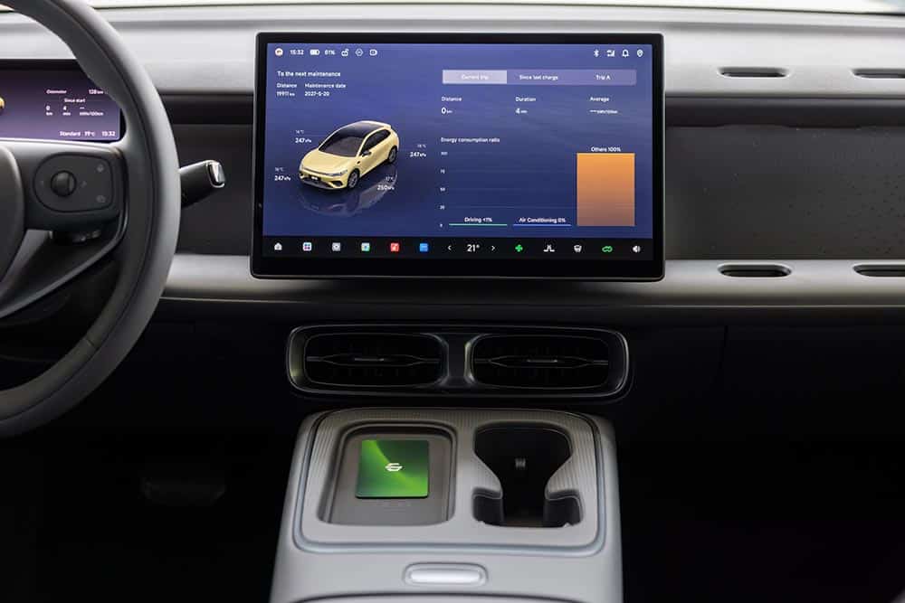 https://cdn.autogreeknews.gr/wp-content/uploads/2026/06/Leapmotor-B05-14.jpg