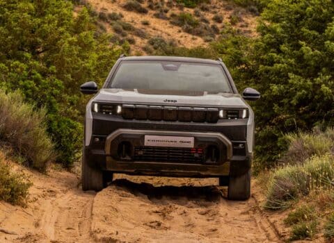 Το νέο Jeep Compass 4xe βάζει στην πρίζα την Ευρώπη