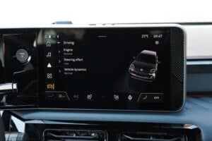 Nissan Micra electric interior (18)