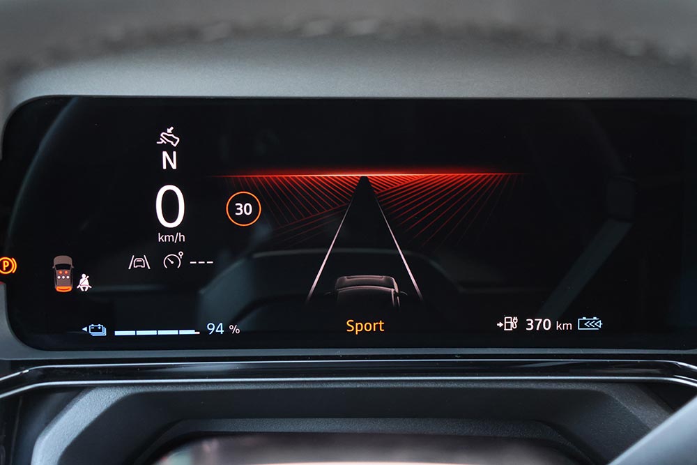 https://cdn.autogreeknews.gr/wp-content/uploads/2026/06/Nissan-Micra-electric-interior-26.jpg