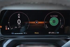 Nissan Micra electric interior (28)