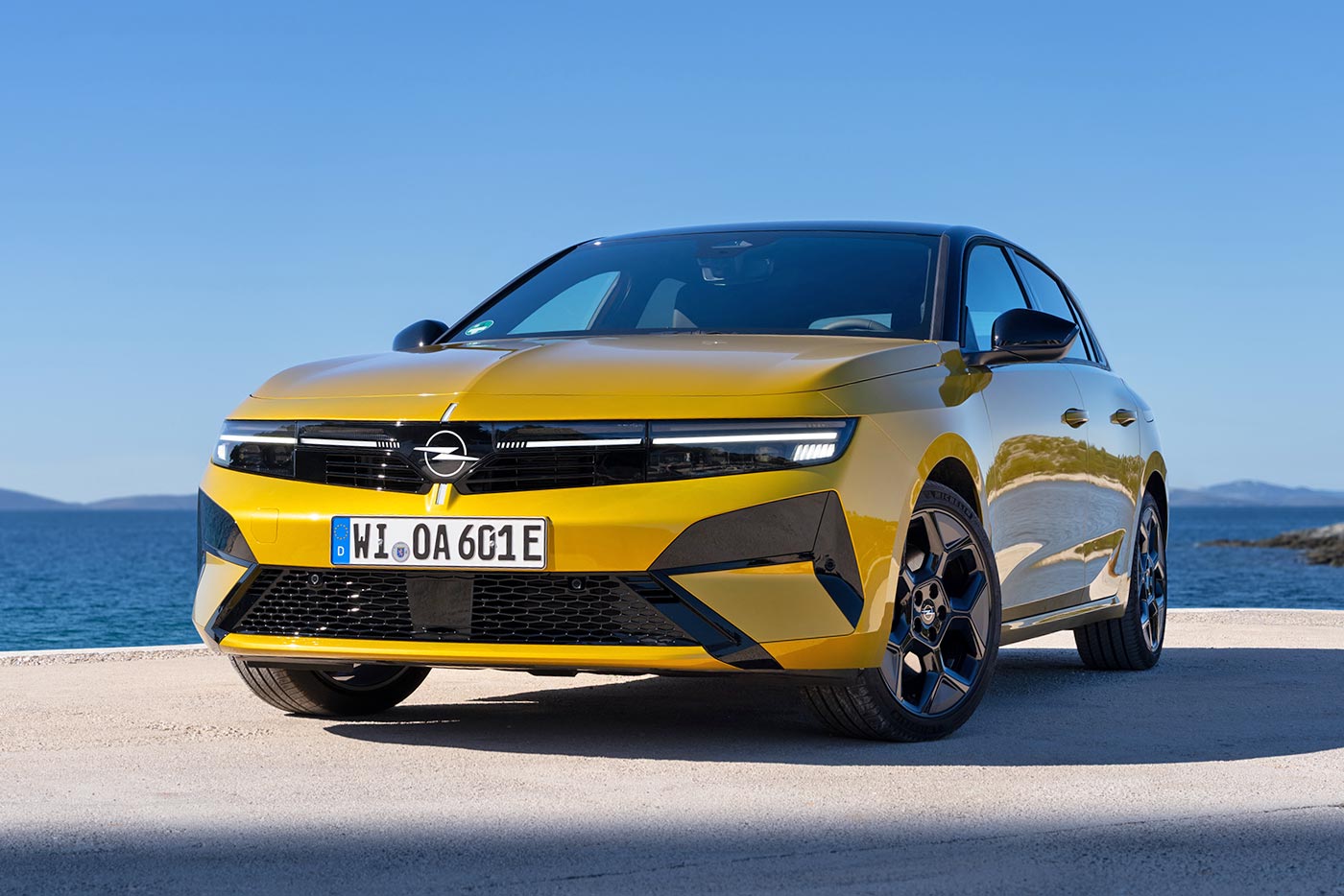 https://cdn.autogreeknews.gr/wp-content/uploads/2026/06/Opel-Astra-2026.jpg