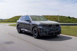 P90645273_lowRes_the-new-bmw-x5-proto (1)