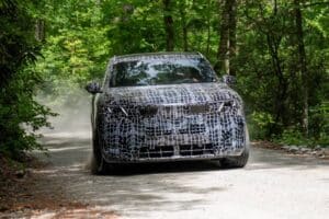 Στην τελική ευθεία η νέα BMW X5