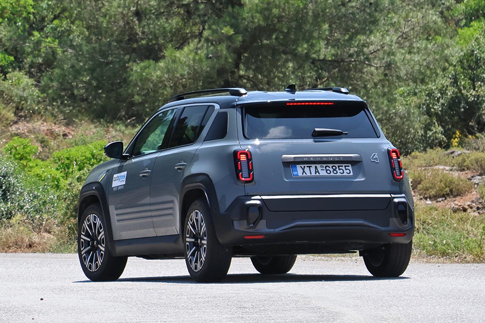 https://cdn.autogreeknews.gr/wp-content/uploads/2026/06/Renault-4-E-Tech-150-HP-14.jpg
