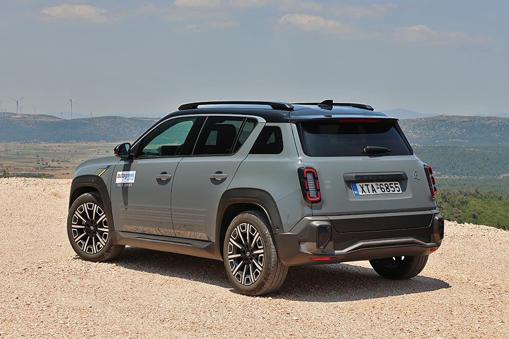 https://cdn.autogreeknews.gr/wp-content/uploads/2026/06/Renault-4-E-Tech-150-HP-19.jpg