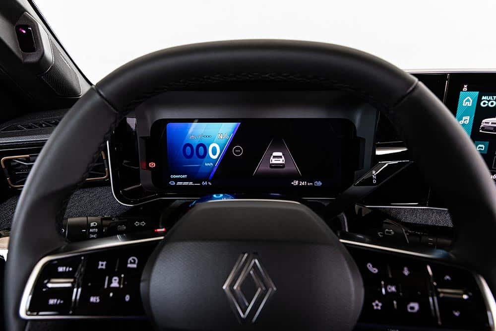 https://cdn.autogreeknews.gr/wp-content/uploads/2026/06/Renault-4-E-Tech-electric-16.jpg