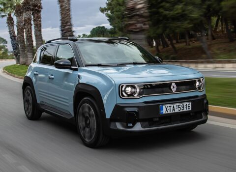 Οδηγούμε το νέο Renault 4 E-Tech electric