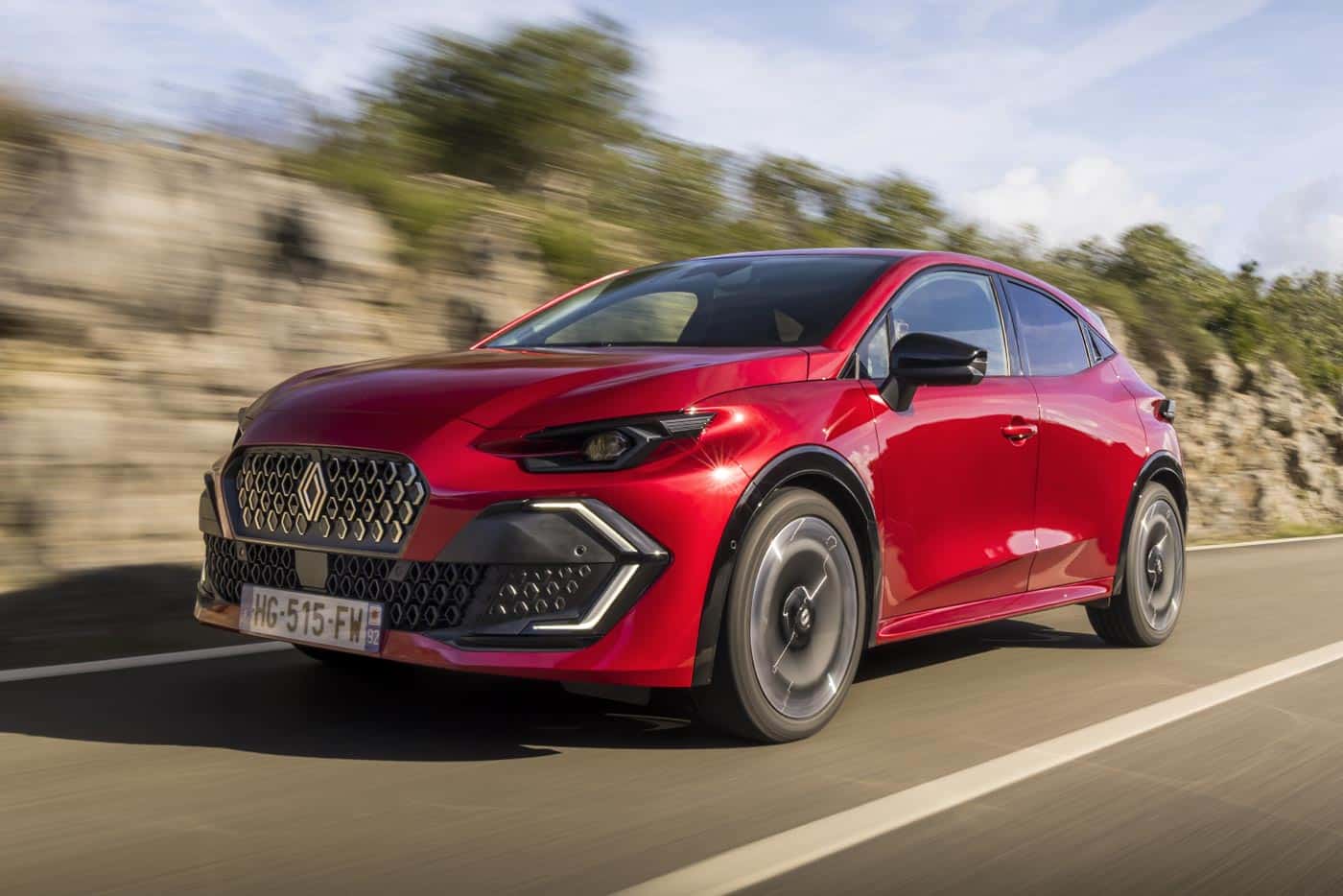 https://cdn.autogreeknews.gr/wp-content/uploads/2026/06/Renault-Clio-2026.jpg