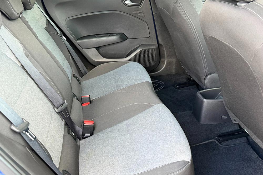https://cdn.autogreeknews.gr/wp-content/uploads/2026/06/Renault-Clio-LPG-2025-used-3.jpg