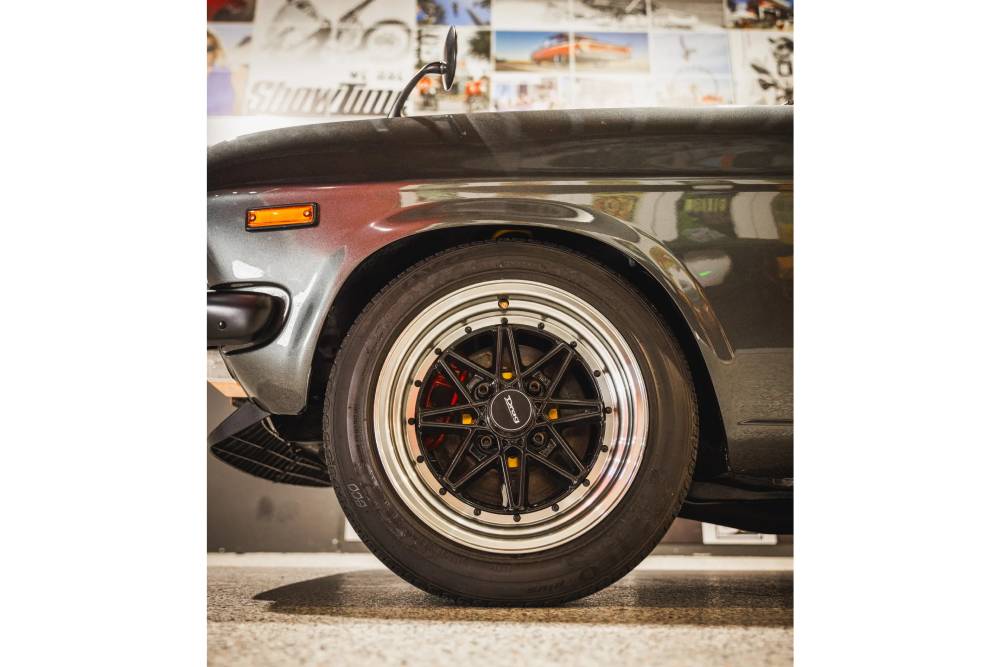 https://cdn.autogreeknews.gr/wp-content/uploads/2026/06/Repco-Datto-Resto-Datsun-1200-10.jpg