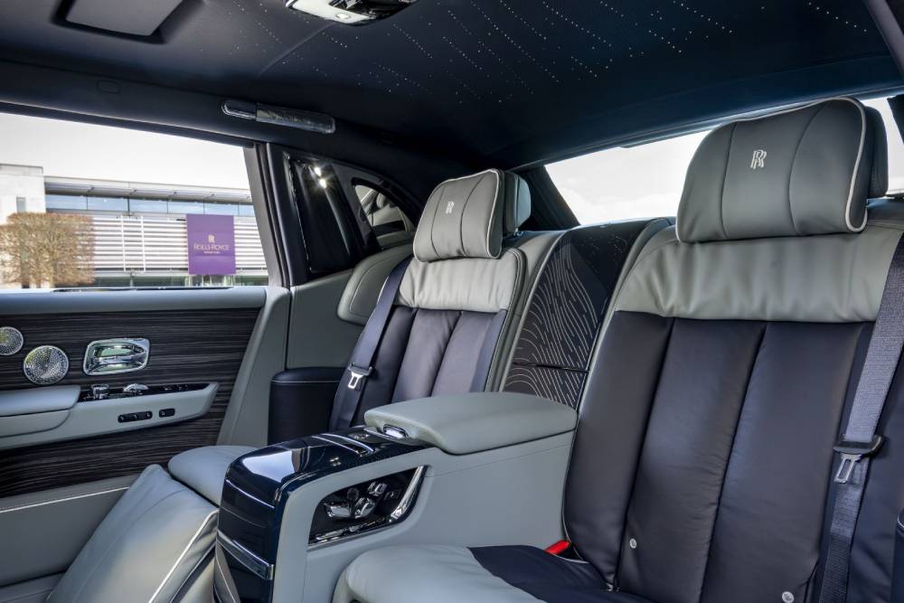 https://cdn.autogreeknews.gr/wp-content/uploads/2026/06/Rolls-Royce_Phantom_775000-km-3.jpg