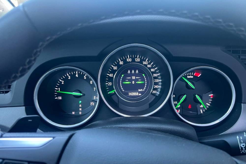 https://cdn.autogreeknews.gr/wp-content/uploads/2026/06/Saab_9-4X_Aero_V6_Turbo_4x4_2011_for_sale-9.jpg