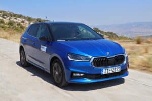 Skoda-Fabia-kinisi