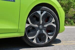 Skoda Octavia Grand Coupe RS 2.0 TSI 265PS DSG7 (13)