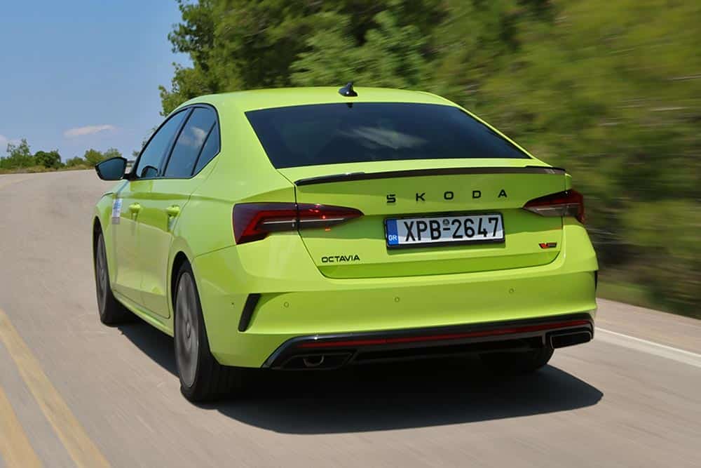 https://cdn.autogreeknews.gr/wp-content/uploads/2026/06/Skoda-Octavia-Grand-Coupe-RS-2.0-TSI-265PS-DSG7-18.jpg