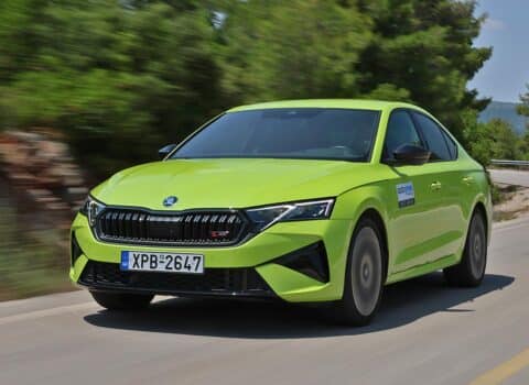 Δοκιμή Skoda Octavia Grand Coupe RS 2.0 TSI 265 PS DSG7