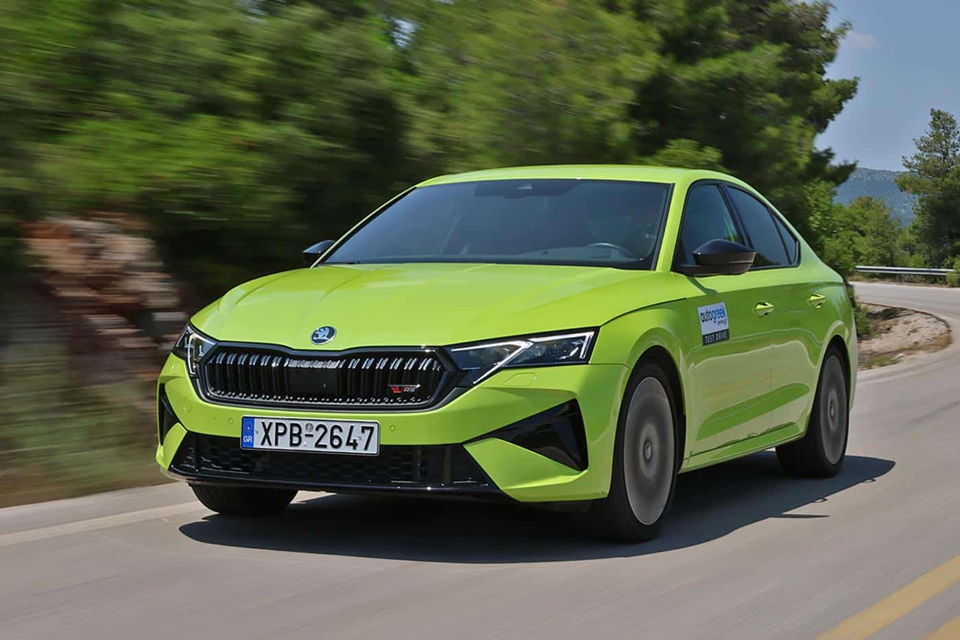 https://cdn.autogreeknews.gr/wp-content/uploads/2026/06/Skoda-Octavia-Grand-Coupe-RS-2.0-TSI-265PS-DSG7-21.jpg