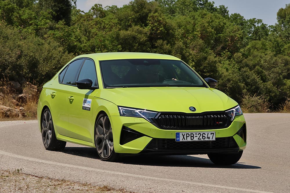https://cdn.autogreeknews.gr/wp-content/uploads/2026/06/Skoda-Octavia-Grand-Coupe-RS-2.0-TSI-265PS-DSG7-6.jpg