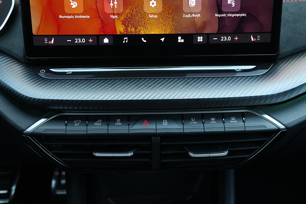 https://cdn.autogreeknews.gr/wp-content/uploads/2026/06/Skoda-Octavia-Grand-Coupe-RS-2.0-TSI-265PS-DSG7-interior-5.jpg