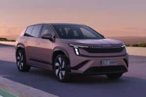 H Skoda χτυπάει κορυφή με το νέο SUV Peaq