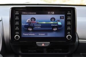 Toyota-Yaris-Hybrid-hybrid-info