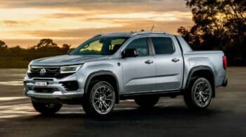 Νέο «ασφάλτινο» VW Amarok W600 μπαίνει δυνατά στις στροφές