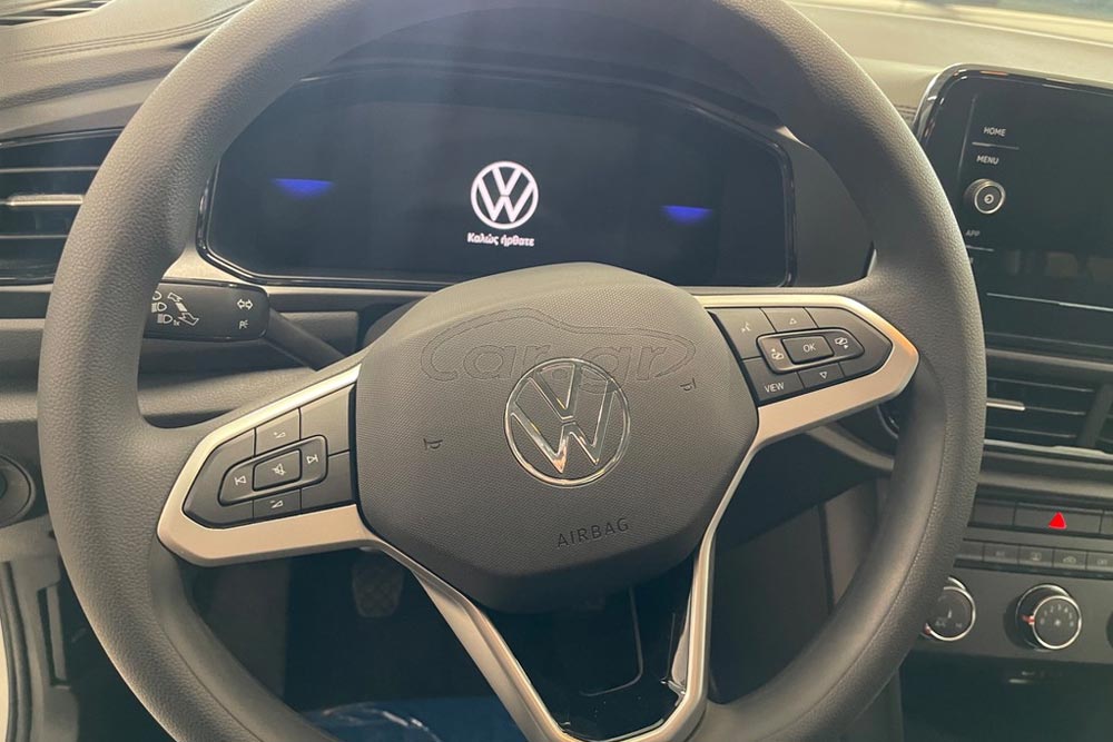 https://cdn.autogreeknews.gr/wp-content/uploads/2026/06/VW-T-Roc-2025-8.jpg