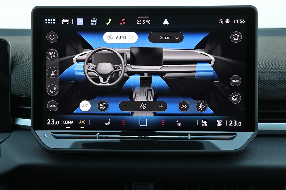 https://cdn.autogreeknews.gr/wp-content/uploads/2026/06/VW-T-Roc-2026-interior-8.jpg