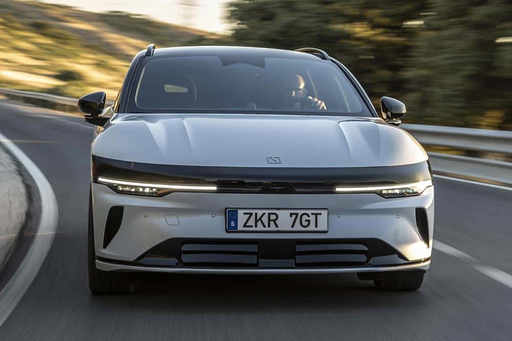 https://cdn.autogreeknews.gr/wp-content/uploads/2026/06/Zeekr-7GT-10.jpg