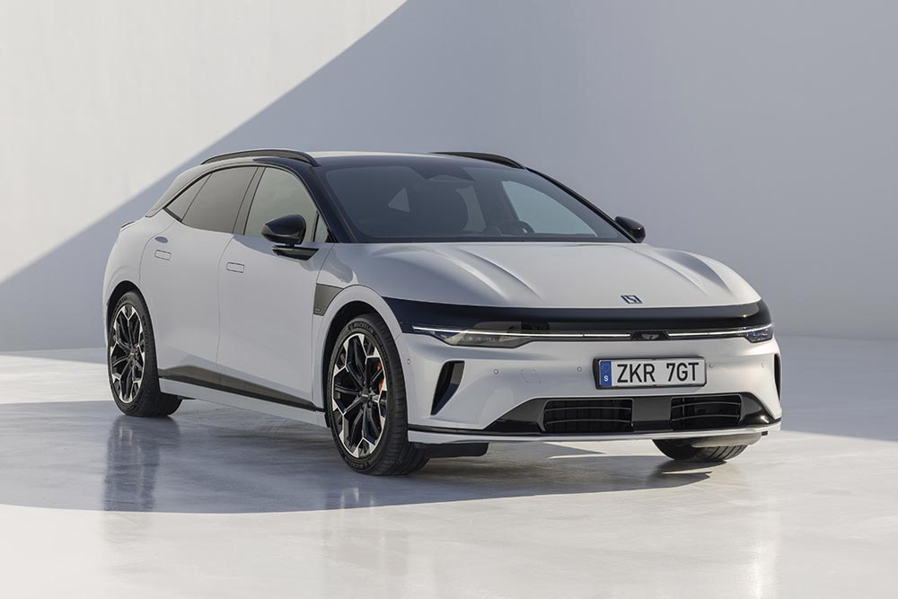 https://cdn.autogreeknews.gr/wp-content/uploads/2026/06/Zeekr-7GT-2.jpg
