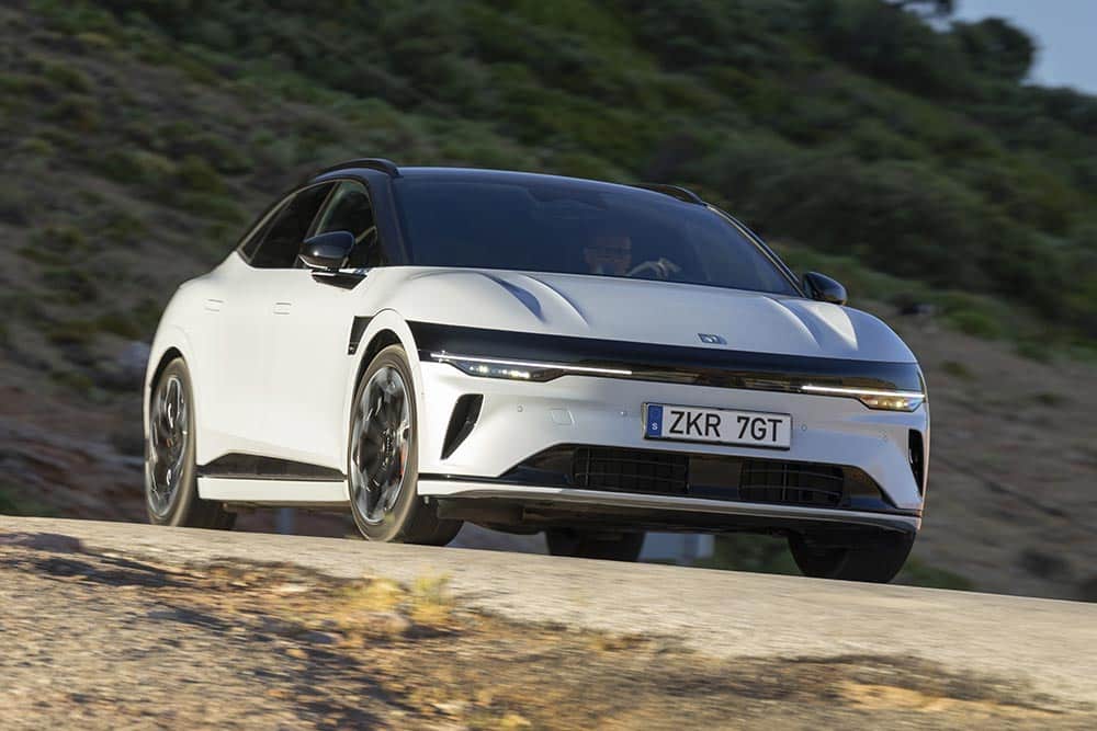 https://cdn.autogreeknews.gr/wp-content/uploads/2026/06/Zeekr-7GT-4.jpg