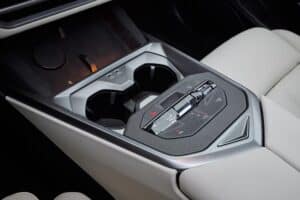 bmw-ix5 (11)