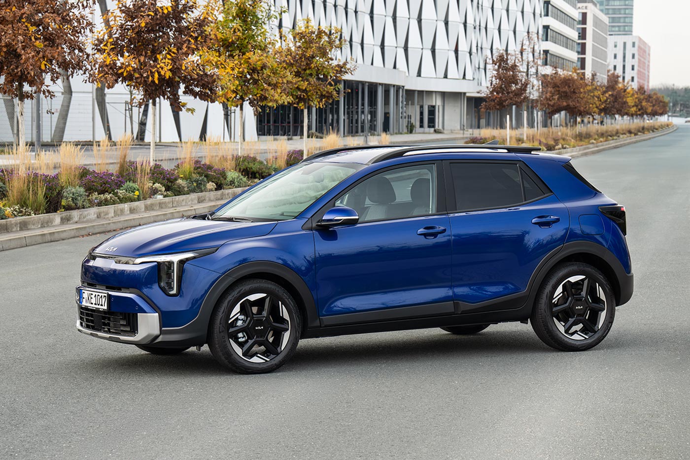 https://cdn.autogreeknews.gr/wp-content/uploads/2026/06/kia-stonic-MY26-static.jpg