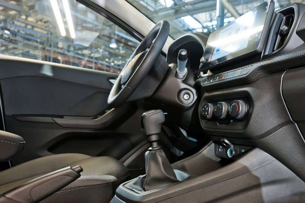 https://cdn.autogreeknews.gr/wp-content/uploads/2026/06/lada-iskra-sw-04.jpg