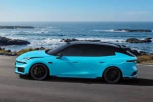 lynk & co 07gt 05