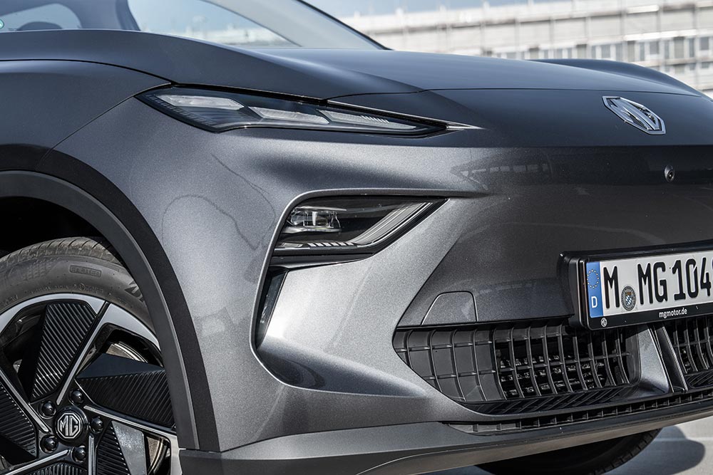 https://cdn.autogreeknews.gr/wp-content/uploads/2026/06/mg-mgs5-ev-3.jpg